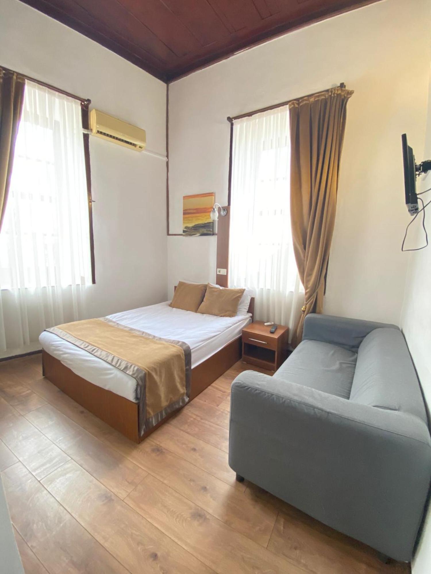 Konak Hotel Kaleici Antalya Ngoại thất bức ảnh